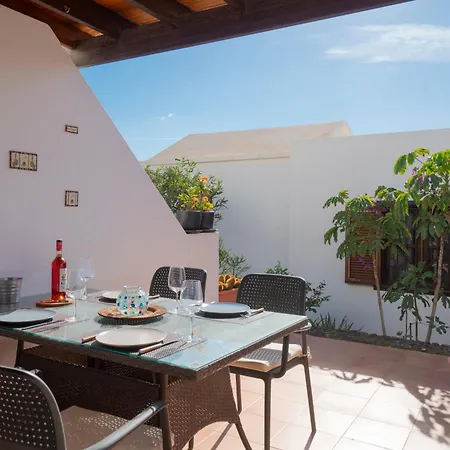 Lanzahost Casa Campagnolo Apartment Playa Honda (Lanzarote)